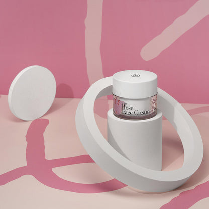 Хидратиращ дневен крем за лице с роза